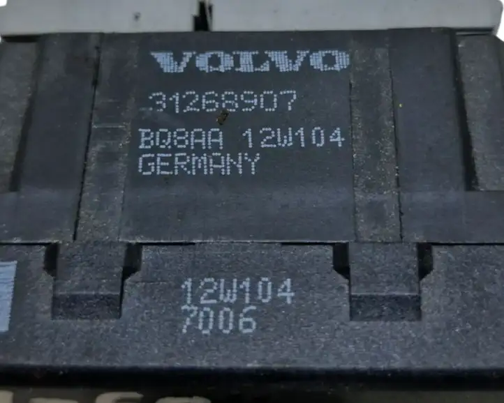 Volvo V60 (2013 - 2018) 31268907 Реле обогрева — фото 7