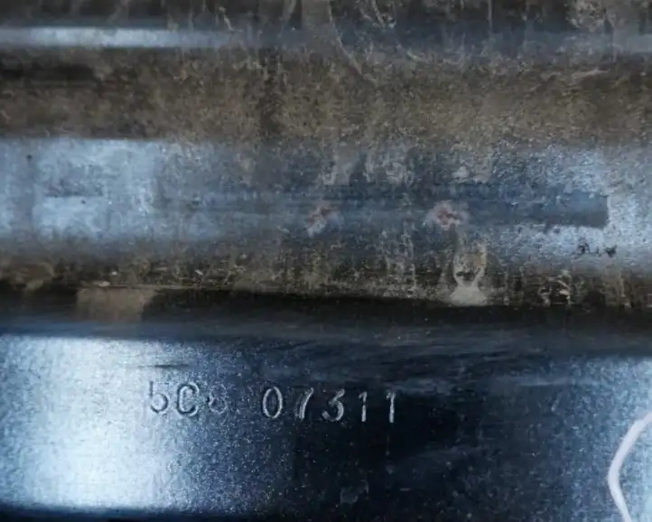 Volkswagen Jetta VI (2011 - 2018) Усилитель заднего бампера — фото 6