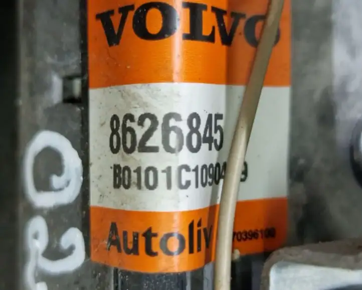 Volvo V70 (2000 - 2004) 8626845 Подушка безопасности руля — фото 2