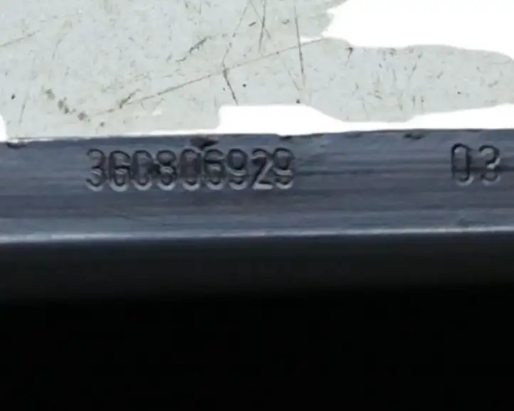 Volkswagen PASSAT B8 (2015 - ) 3G0806929 Кронштейн панели радиатора — фото 5
