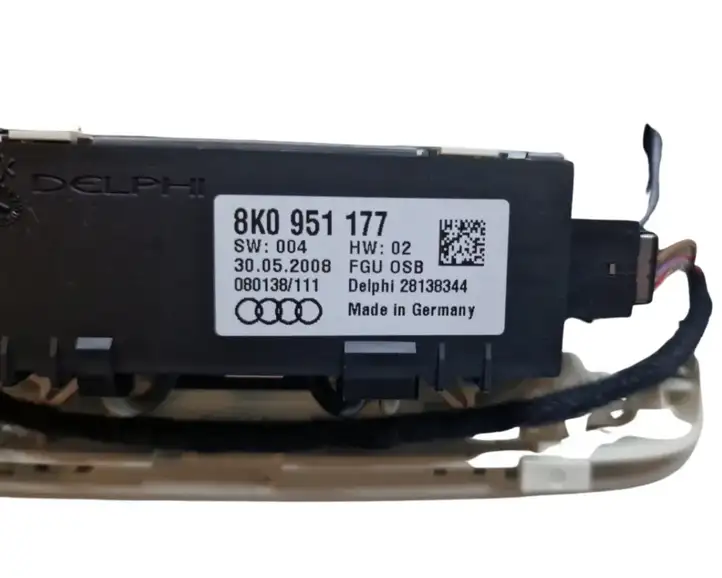 Audi A4 S4 B8 8K (2007 - 2011) 8K0951177 Передняя подсветка — фото 2