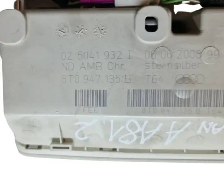 Audi A4 S4 B8 8K (2007 - 2011) 8K0951177 Передняя подсветка — фото 9