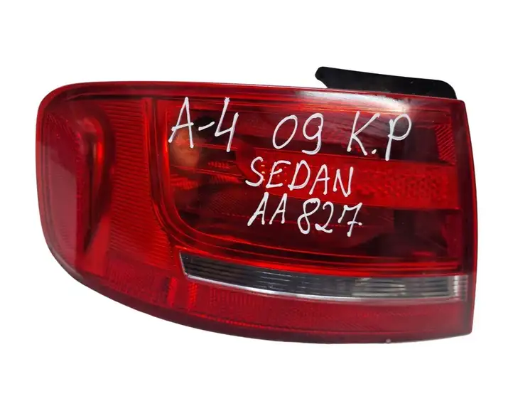 Audi A4 S4 B8 8K (2007 - 2011) 8K5945095D Задний фонарь в кузове — фото 1