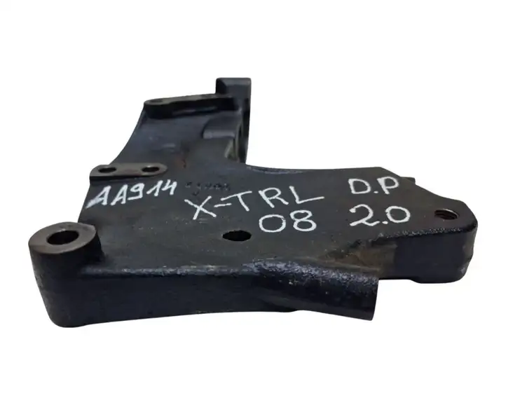 Nissan X-Trail T31 (2007 - 2014) 75302 Кронштейн двигателя — фото 6