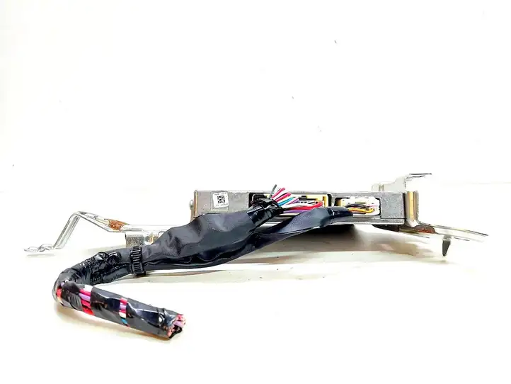 Toyota Prius+ (ZVW40) (2011 - 2018) 862800W831 Усилитель звука — фото 3