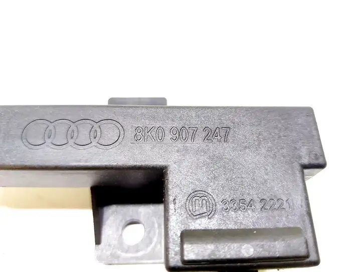 Audi A6 C7 (2011 - 2014) 8K0907247 Блок бесключевого доступа — фото 2
