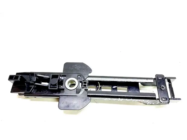 Volkswagen Touareg I (2002 - 2010) 7L0857819J Электродвигатель регулировки ремня безопасности — фото 4