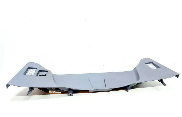 Volvo C70 (2005 - 2009) Отделка порога багажника — фото 2