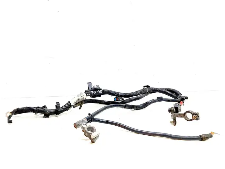 Volvo C70 (2005 - 2009) 30764860AA Плюсовой провод аккумулятора — фото 3