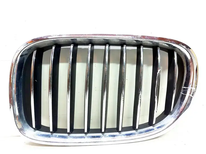 BMW 7 F01 (2008 - 2016) 51138057089 Верхняя решетка радиатора — фото 1