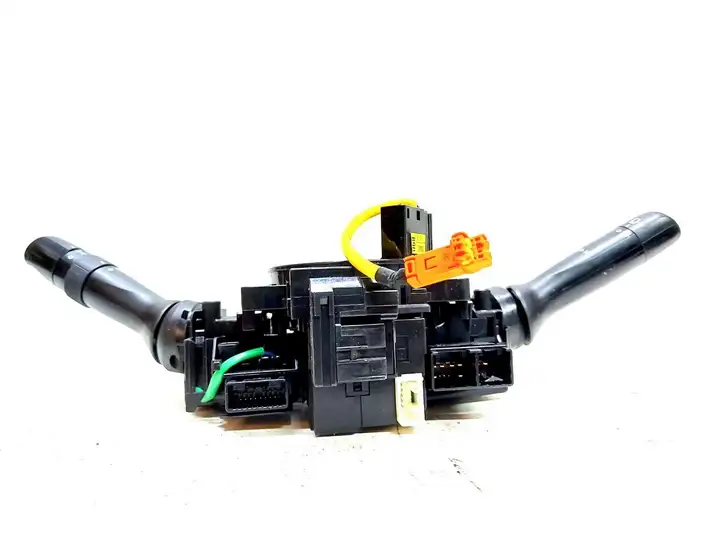 Toyota Yaris (2012 - 2014) 892450D030 Контактное кольцо SRS — фото 2