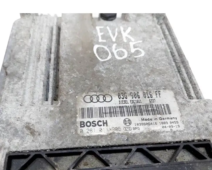 Audi A3/S3 8P (2004 - 2008) 03G906016FF Блок управления двигателем (ЭБУ) — фото 4