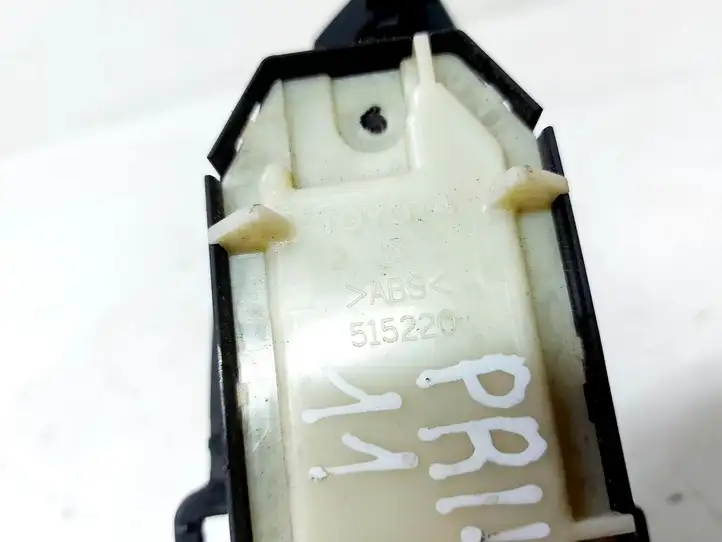Toyota Prius (XW30) (2009 - 2015) 8404033100 Блок кнопок стеклоподъемников — фото 3