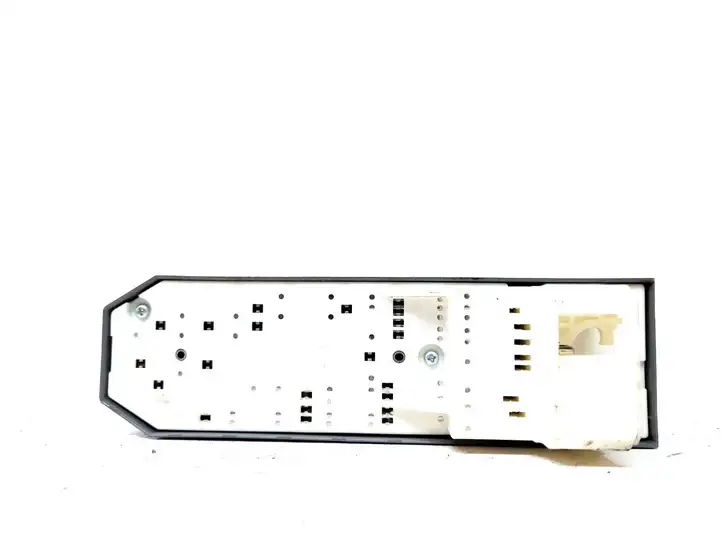Toyota Yaris (2012 - 2014) 9912N42 Блок кнопок стеклоподъемников — фото 2