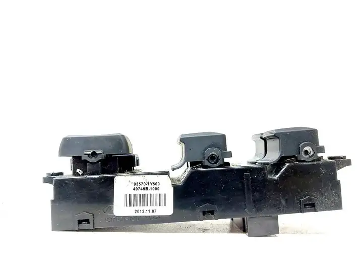 Kia Picanto (2011 - 2015) 935701Y500 Кнопка стеклоподъемников — фото 3