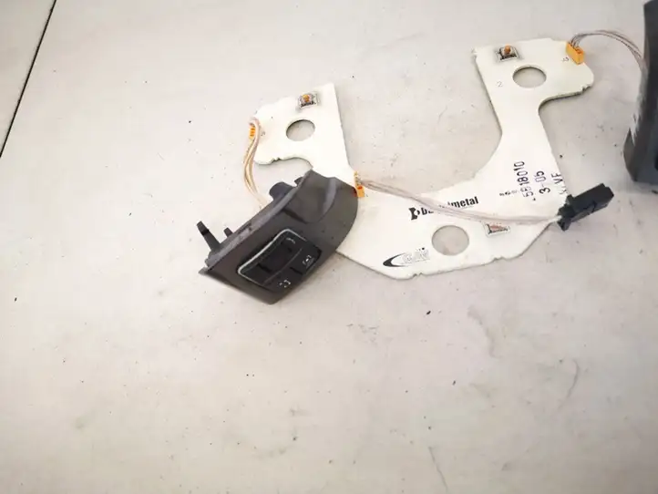 Opel Zafira B (2003 - 2006) 13126750 Кнопки на рулевом колесе — фото 3