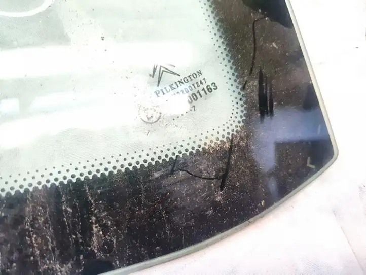Citroen C3 (2002 - 2009) Заднее боковое стекло — фото 2