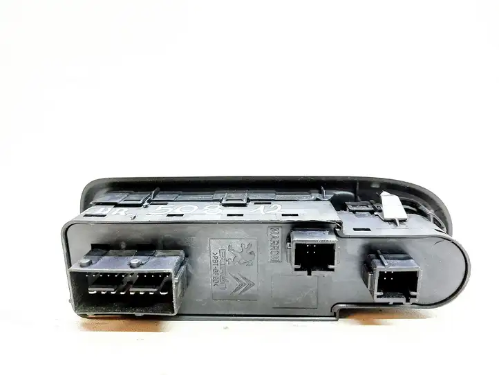 Peugeot 508 (2010 - 2014) 98026370ZD Блок кнопок стеклоподъемников — фото 3