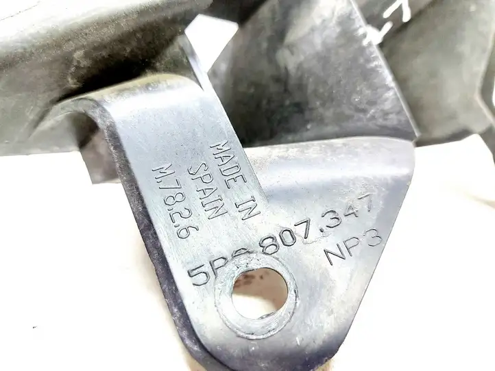 Seat Altea XL (2004 - 2015) 5P0807347 Кронштейн заднего бампера — фото 4