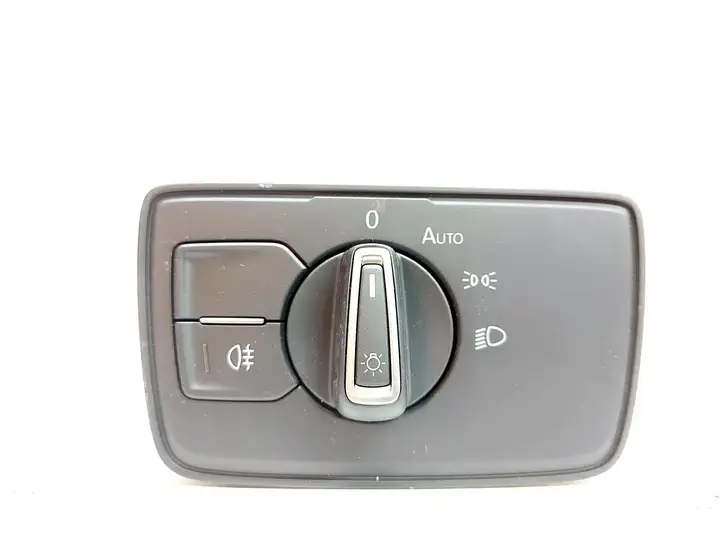 Volkswagen PASSAT B8 (2015 - ) 3G0941633J Включатель фонарей — фото 1