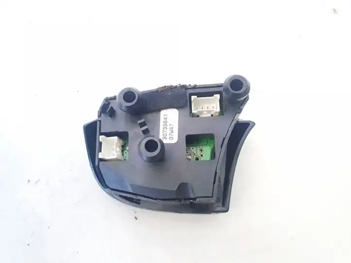 Volvo V70 (2007 - 2013) 30739641 Кнопки на рулевом колесе — фото 3