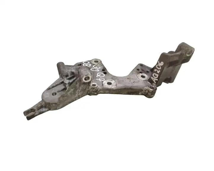 Audi Q7 4L (2005 - 2009) 059130147N Кронштейн топливного насоса — фото 2