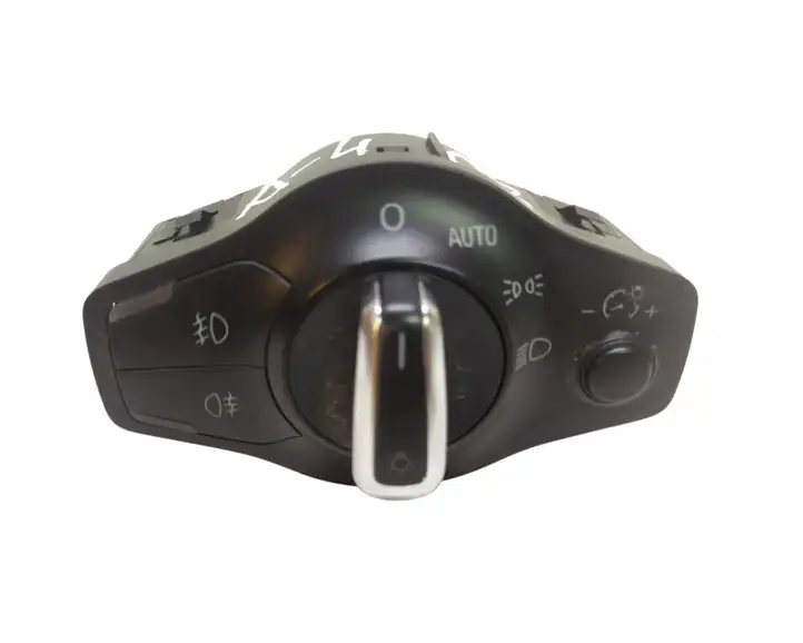 Audi A4 S4 B8 8K (2007 - 2011) 8K0941531AA Включатель фонарей — фото 1