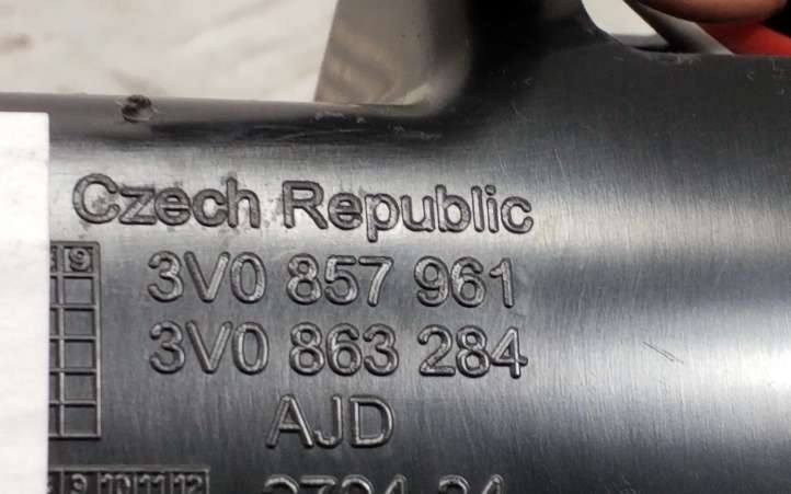 Skoda Superb B8 (3V) (2015 - 2023)  3V0857961 Задняя пепельница