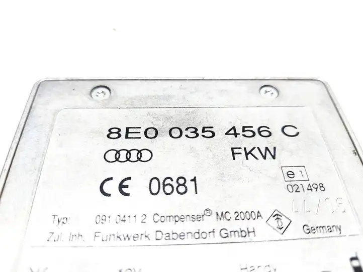 Audi A6 Allroad C6 (2006 - 2008) 8E0035456C Усилитель антенны — фото 4