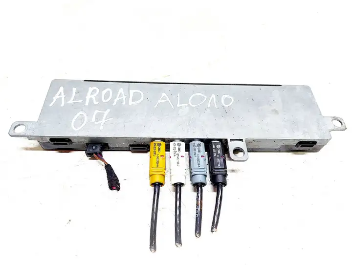 Audi A6 Allroad C6 (2006 - 2008) 4F9035225D Усилитель антенны — фото 2