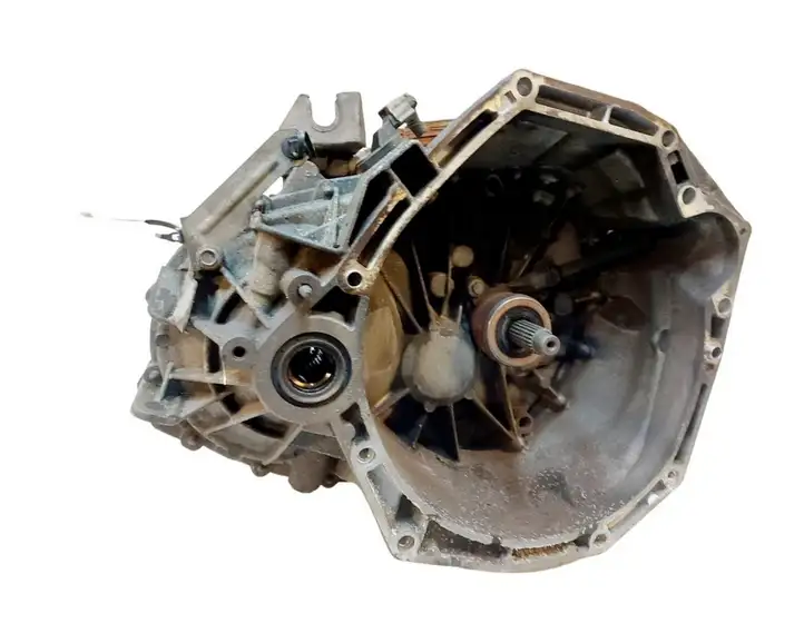Nissan Juke I F15 (2010 - 2018) TL4120 Механическая коробка передач, 6 передач — фото 1