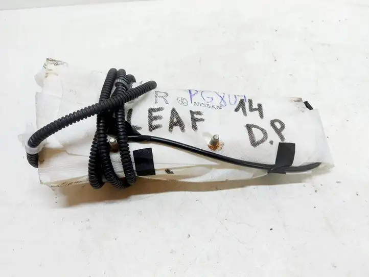 Nissan Leaf I (ZE0) (2010 - 2017) Подушка безопасности сиденья — фото 2