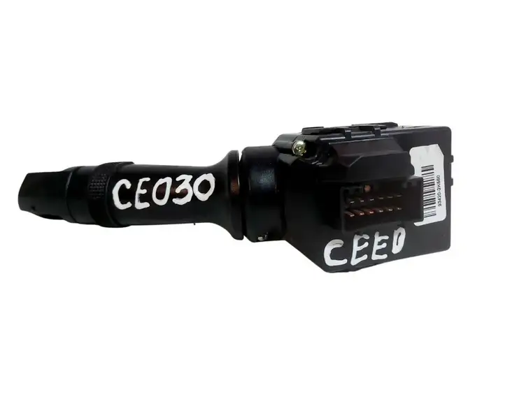 Kia Ceed (2012 - 2015) 934202K560 Переключатель стеклоочистителей — фото 3