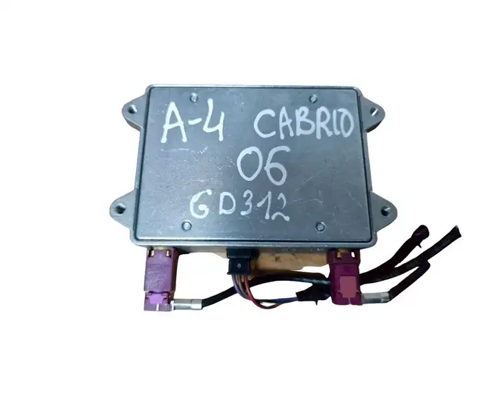 Audi A4 S4 B7 8E 8H (2004 - 2009) 8E0035456C Усилитель антенны — фото 3