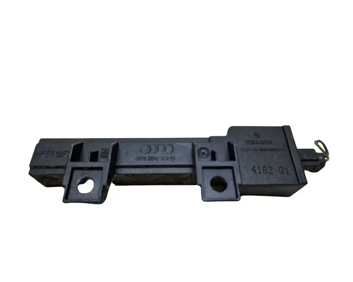 Audi A6 S6 C6 4F (2004 - 2008) 4F0909141C Усилитель антенны — фото 2