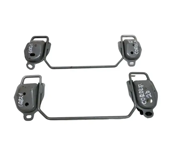 Toyota Corolla E210 E21 (2018 - ) Кронштейн ISOFIX — фото 2