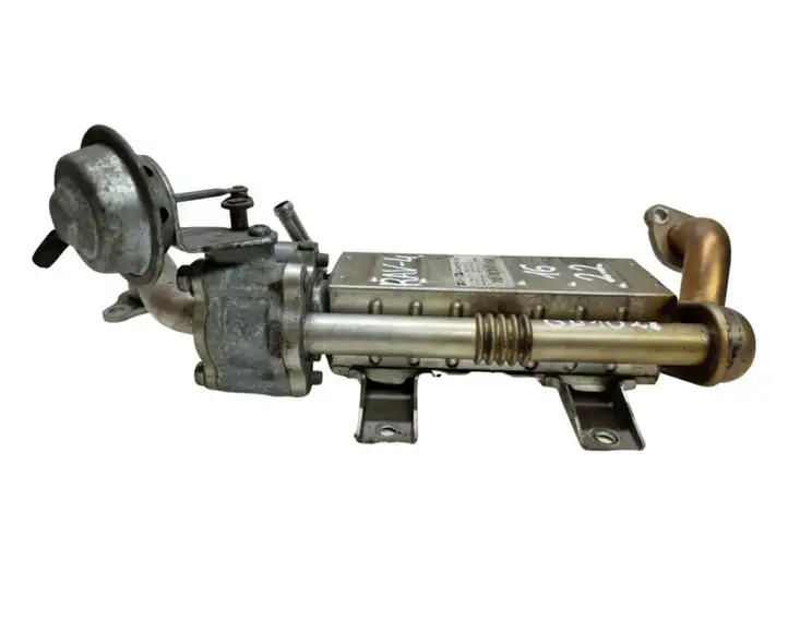 Toyota RAV 4 (XA40) (2012 - 2018) 256010R020 Охладитель клапана EGR — фото 4