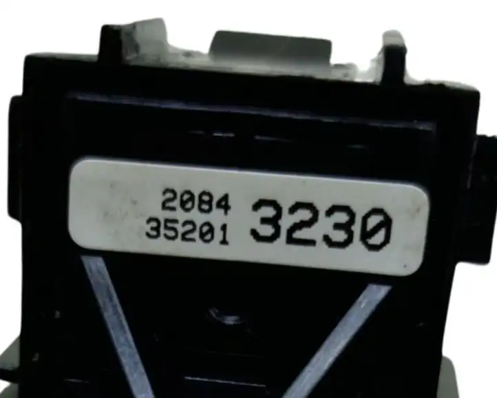 Opel Astra J (2009 - 2012) 20843230 Кнопка ручного тормоза — фото 7