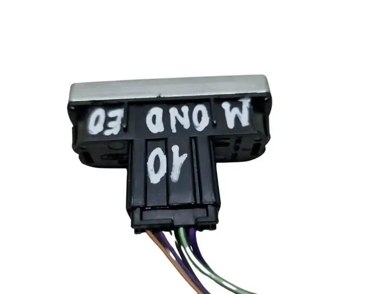 Ford Mondeo MK IV (2007 - 2014) 13A350AB Включатель аварийных фонарей — фото 4