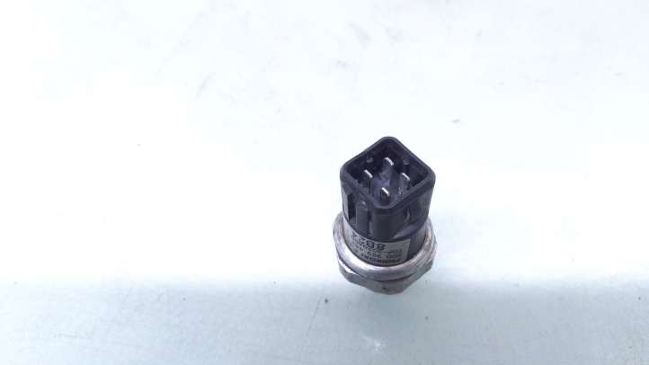 Audi A8 (1999 - 2002)  8D0959482B Датчик давления кондиционера воздуха
