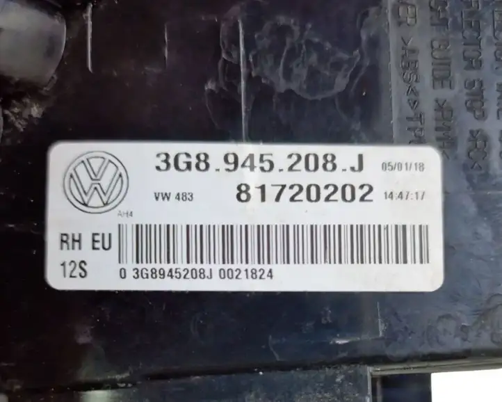Volkswagen Arteon (2017 - ) 3G8945208J Задний фонарь в кузове — фото 8