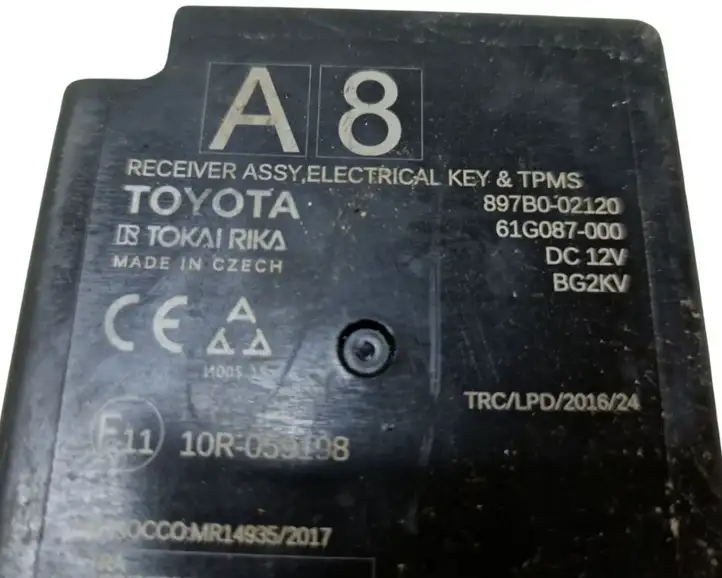Toyota Corolla E210 E21 (2018 - ) 897B002120 Блок управления дверью — фото 6