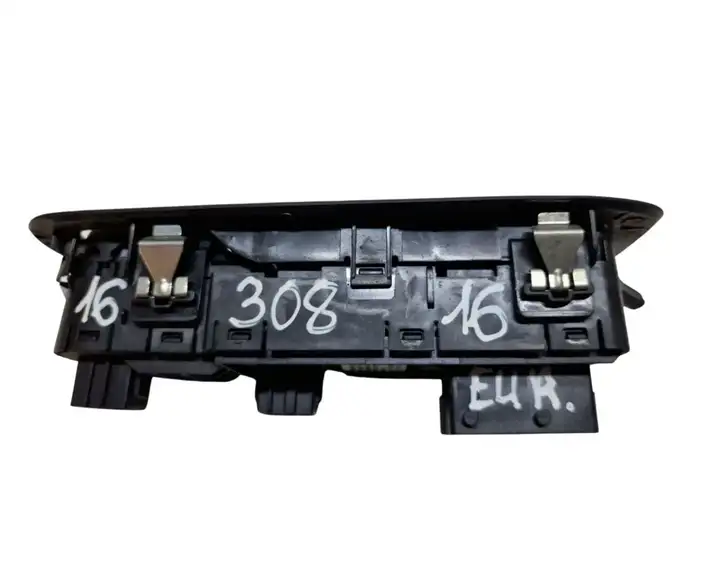 Peugeot 308 (2013 - 2021) 96788264 Блок кнопок стеклоподъемников — фото 7
