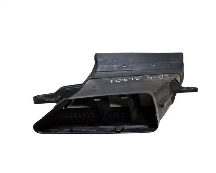 Audi A4 S4 B8 8K (2007 - 2011) 8K0129618 Детали воздухозаборника — фото 4