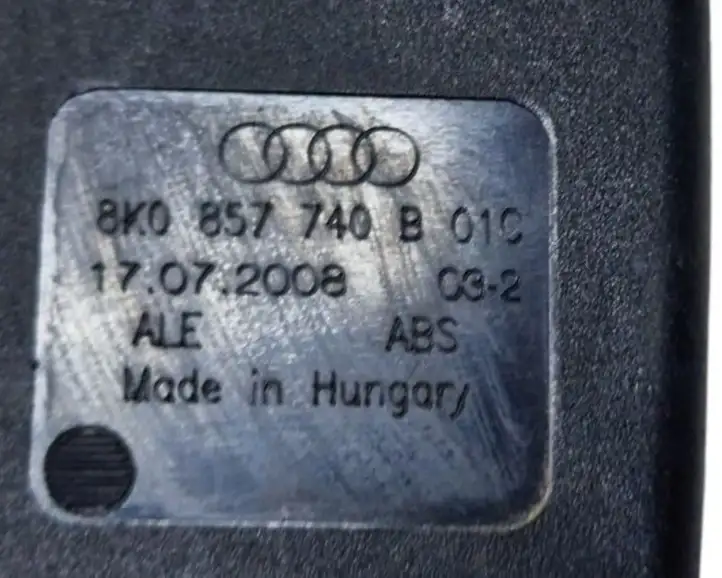 Audi A4 S4 B8 8K (2007 - 2011) 8K0857740B Замок заднего ремня — фото 8