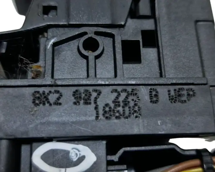 Audi A4 S4 B8 8K (2007 - 2011) 8K2927225G Кнопка ручного тормоза — фото 7