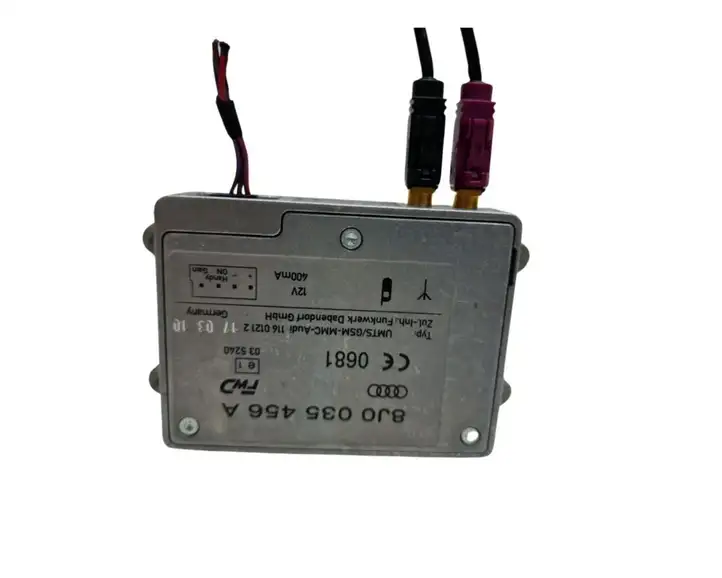 Audi A6 S6 C6 4F (2008 - 2011) 8J0035456A Усилитель антенны — фото 1