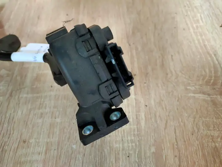 Audi A4 S4 B8 8K (2007 - 2011) Педаль акселератора — фото 3