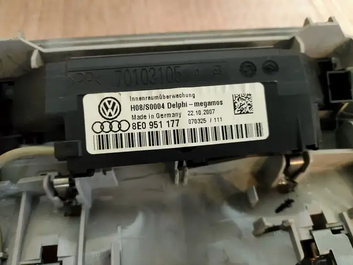 Audi A4 S4 B8 8K (2007 - 2011) Передняя подсветка — фото 3