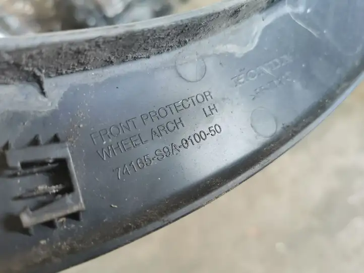 Honda CR-V (2004 - 2006) Молдинг крыла — фото 2